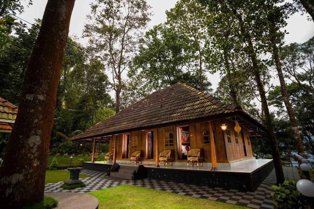 Traditional Kerala Villa 무나르 외부 사진